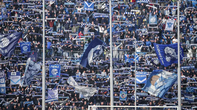 I tifosi del Brescia - Foto New Reporter Nicoli © www.giornaledibrescia.it