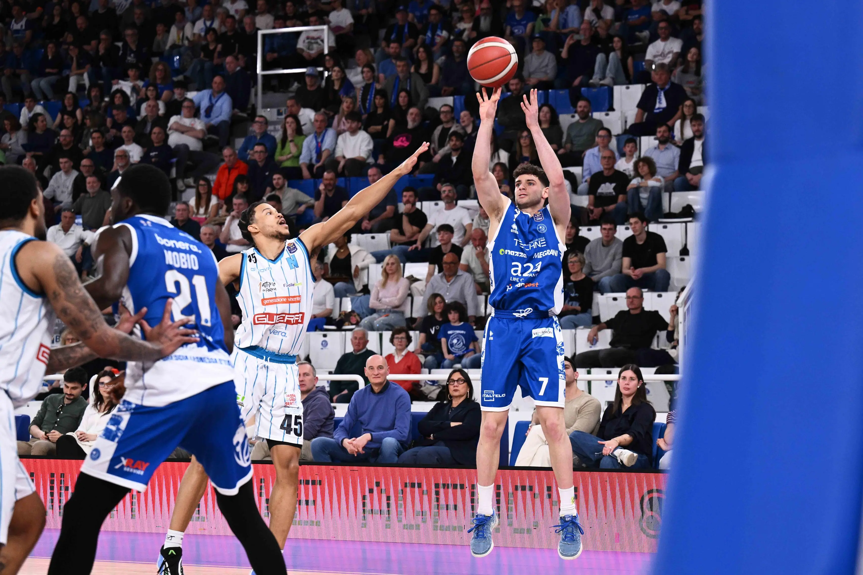 Serie A: le immagini di Germani-Napoli