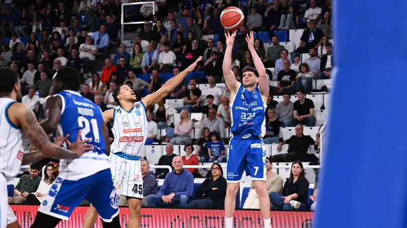 Santinon al tiro - Foto New Reporter Checchi © www.giornaledibrescia.it