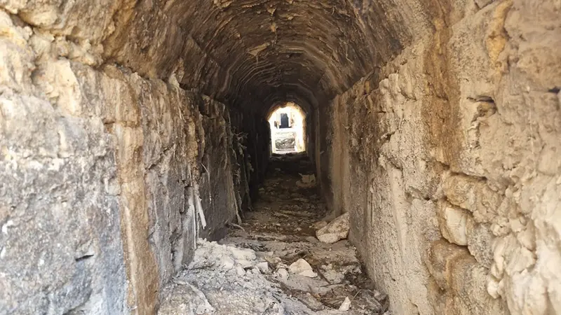 L'antico acquedotto romano - © www.giornaledibrescia.it