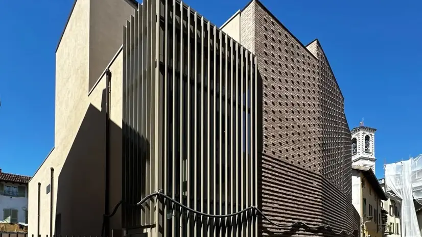 Lavori in corso al teatro Sant'Orsola - © www.giornaledibrescia.it