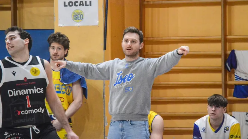 Daniele perucchetti, coach del Basket Iseo - foto Nicola Agostini © www.giornaledibrescia.it