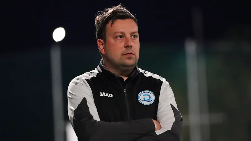 Carlo Bresciani allenatore del Desenzano - Foto Newreporter Perteghella © www.giornaledibrescia.it