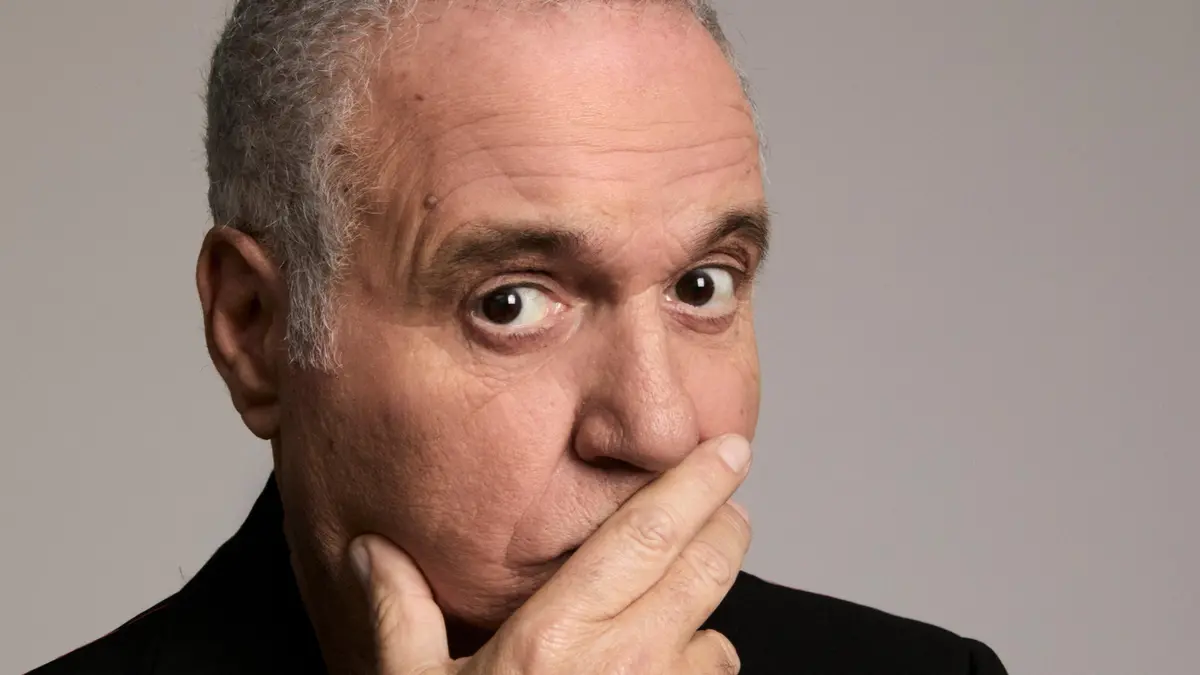 Giorgio Panariello arriva domani al Teatro Clerici