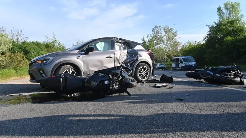 L'incidente mortale in via Serenissima - Foto Gabriele Strada/Neg © www.giornaledibrescia.it