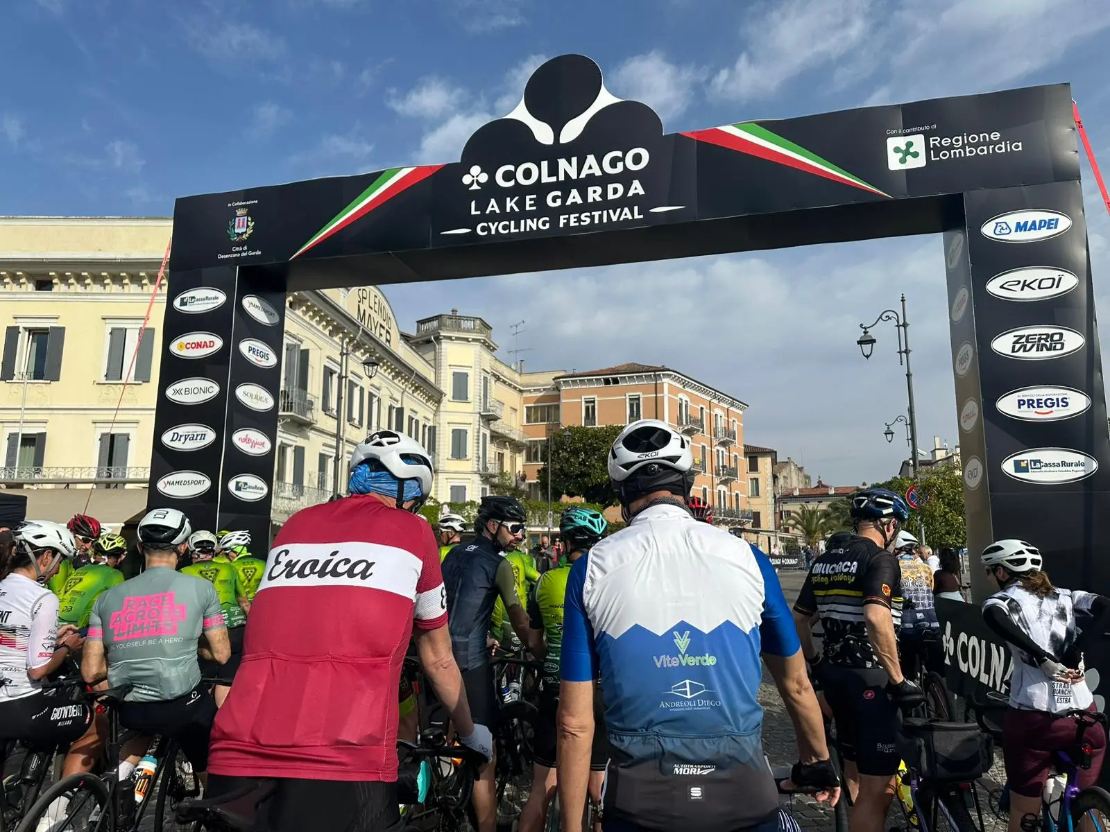 Colnago Cycling Festival, la partenza dell'edizione 2026