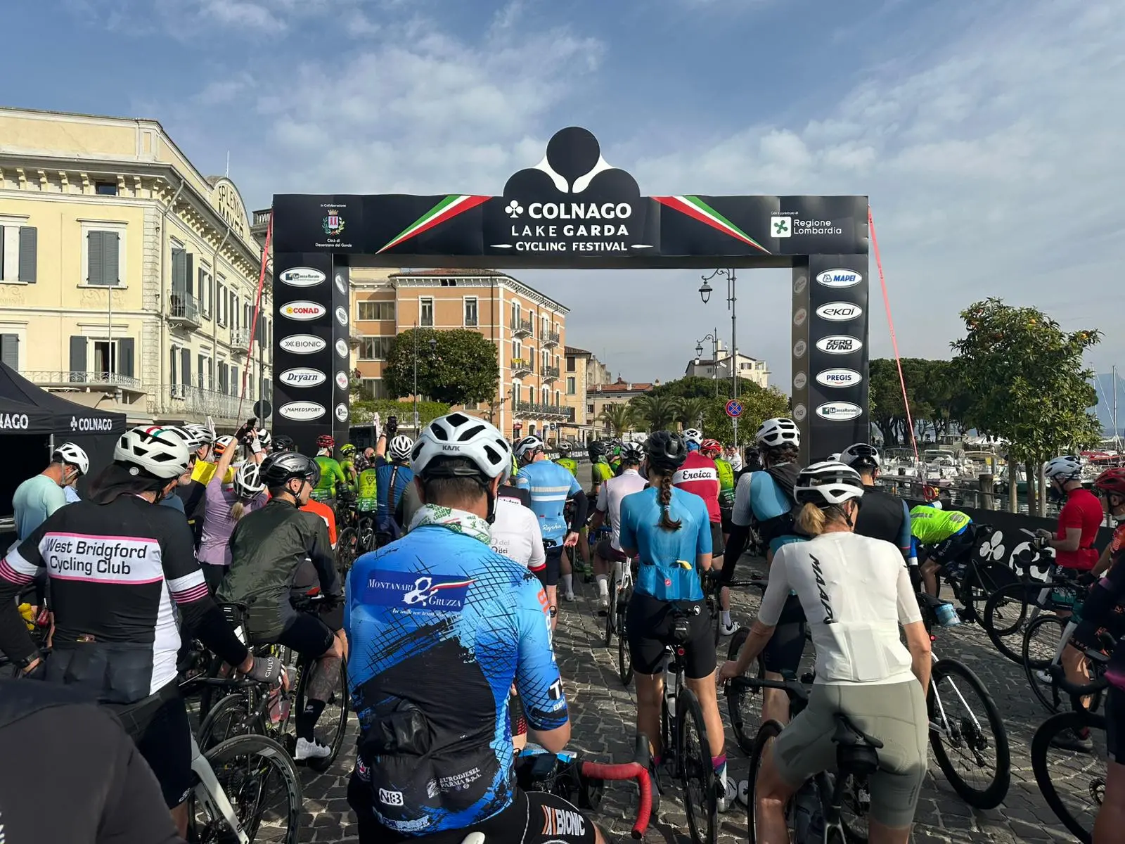 Colnago Cycling Festival, la partenza dell'edizione 2026