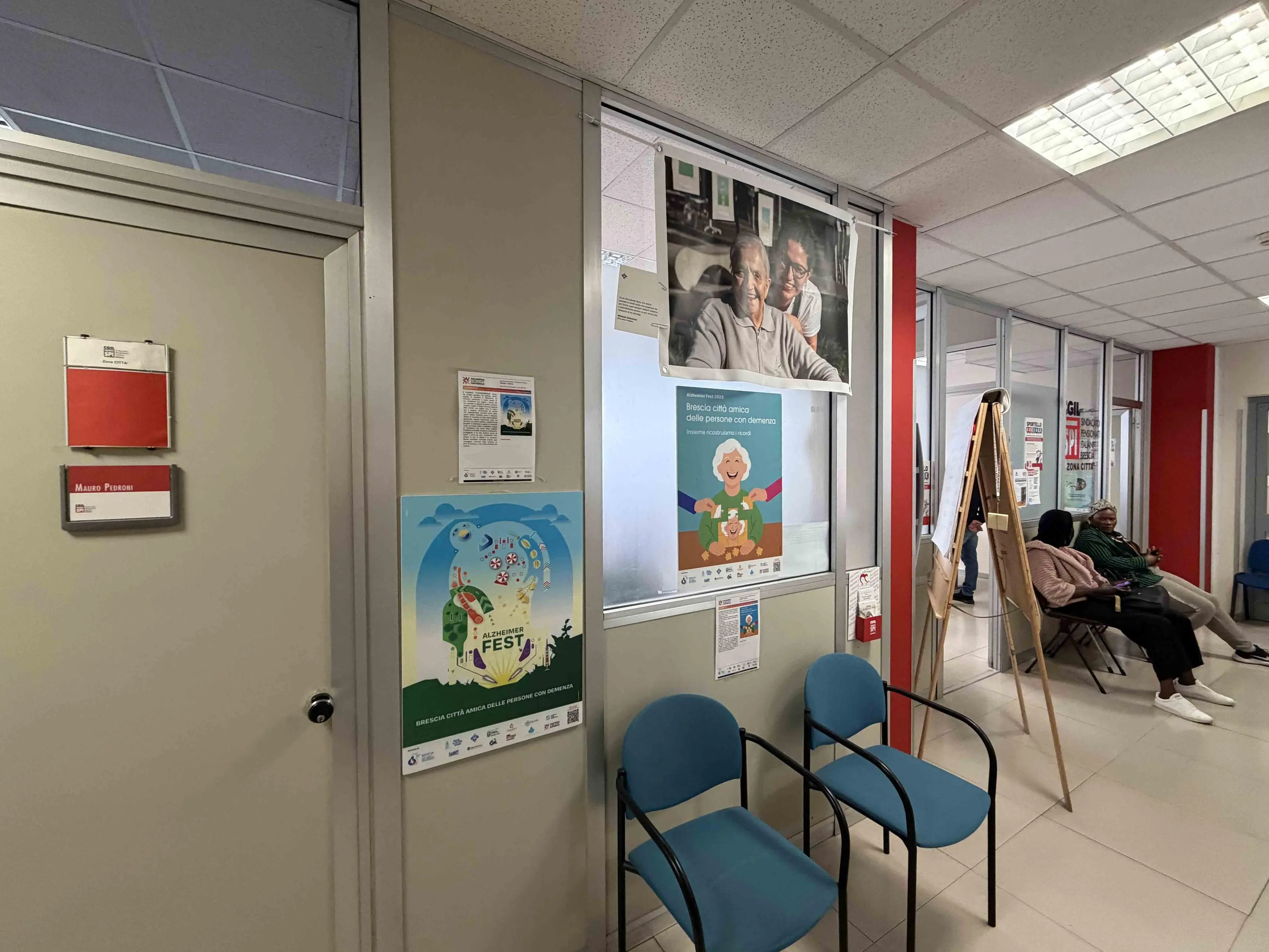 I manifesti realizzati dagli studenti dell'Accademia Santa Giulia per l'Alzheimer festival