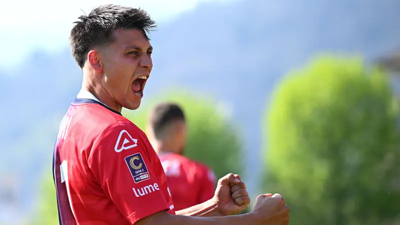 L'esultanza di Iori dopo il gol - Foto New Reporter Biasi © www.giornaledibrescia.it