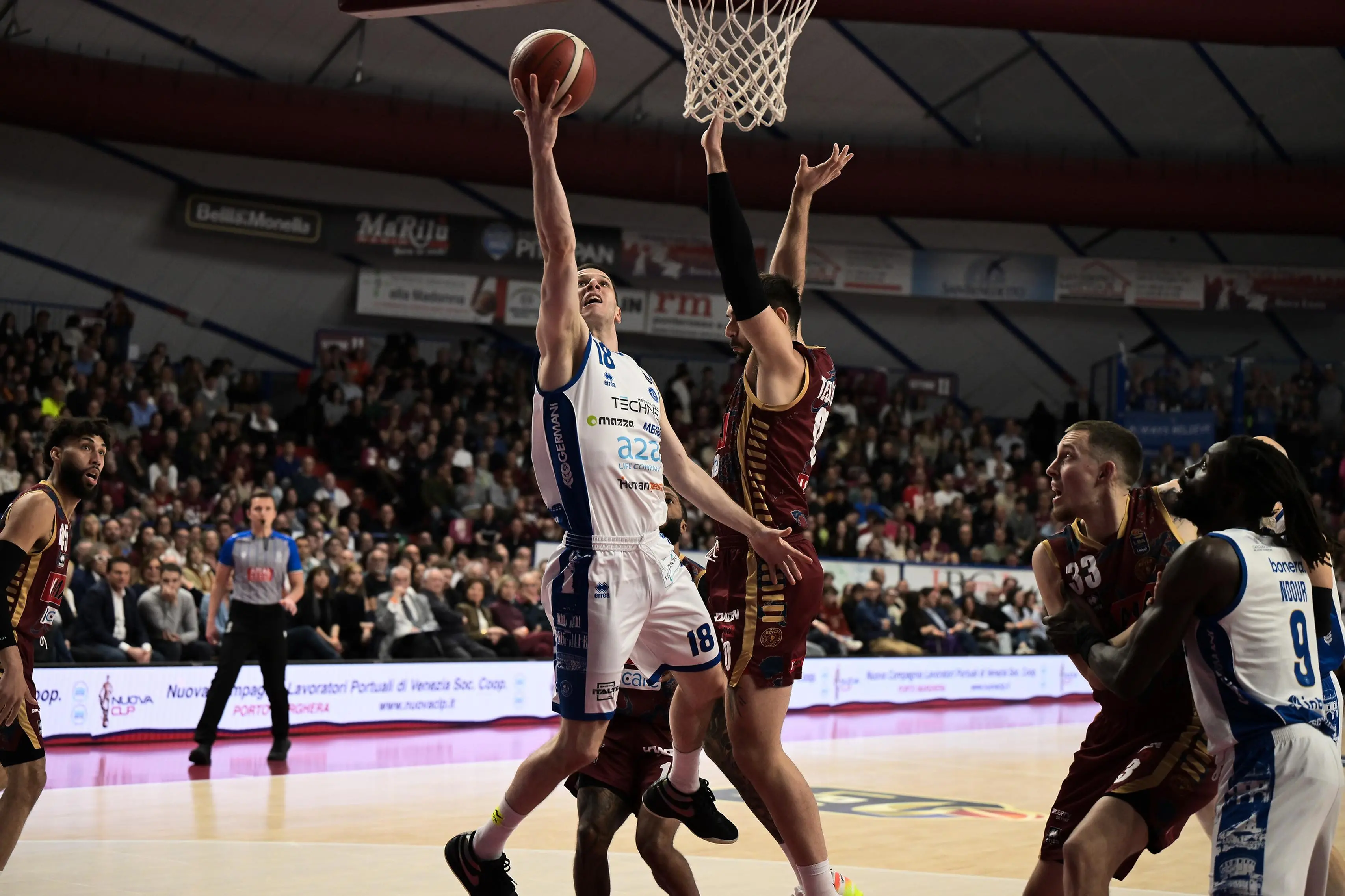 Serie A, gli scatti di Venezia-Germani