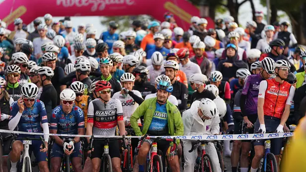 BRESCIA SPORT CICLISMO DESENZANO DEL GARDA COLNAGO CYCLING FESTIVAL 2026 GRANFONDO E MEDIOFONDO NELLA FOTO GRIGLIA DI PARTENZA 12-04-2026 perteghella@newreporter