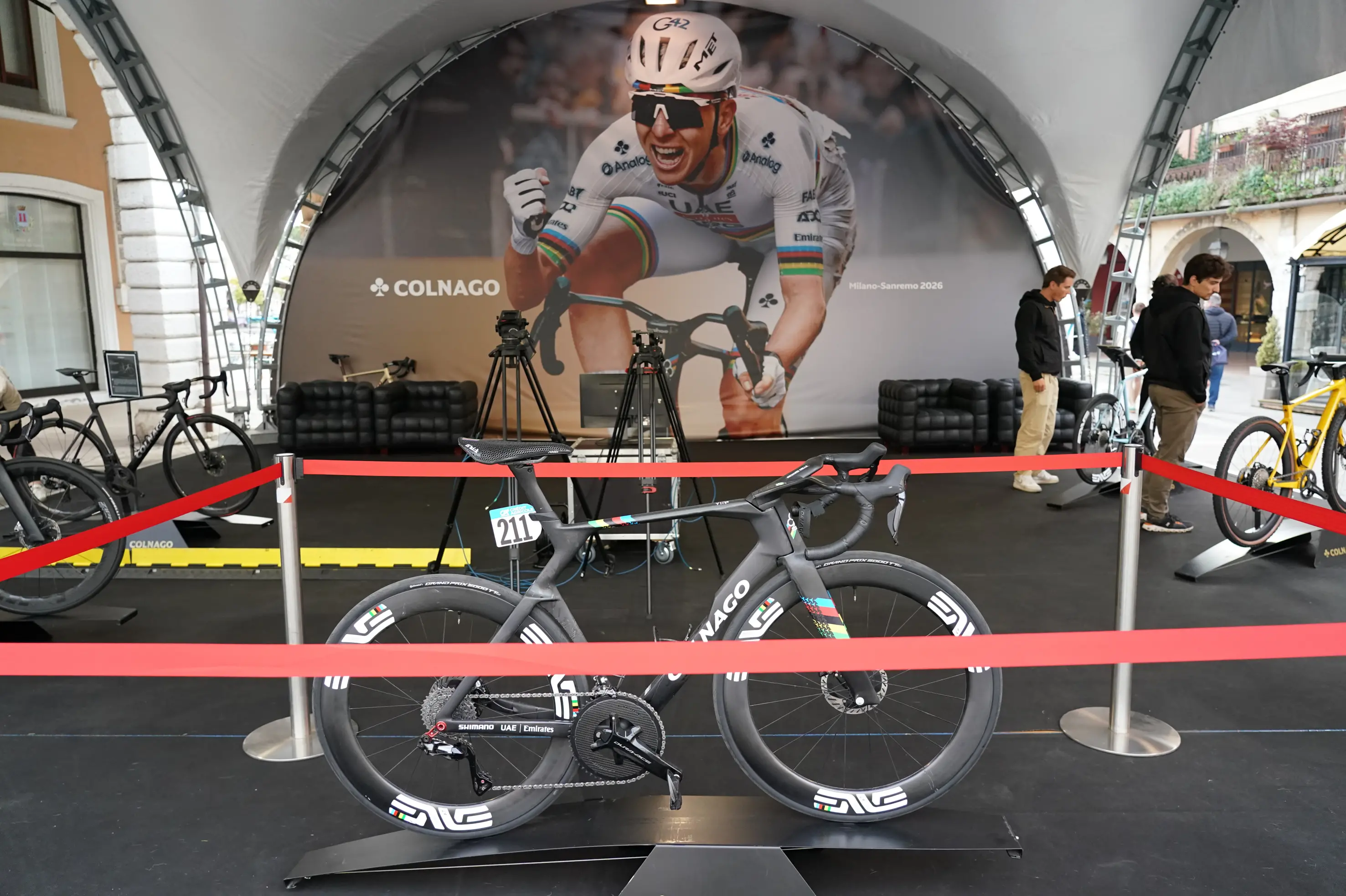 BRESCIA SPORT CICLISMO DESENZANO DEL GARDA COLNAGO CYCLING FESTIVAL 2026 GRANFONDO E MEDIOFONDO NELLA FOTO AREA EXPO 12-04-2026 perteghella@newreporter