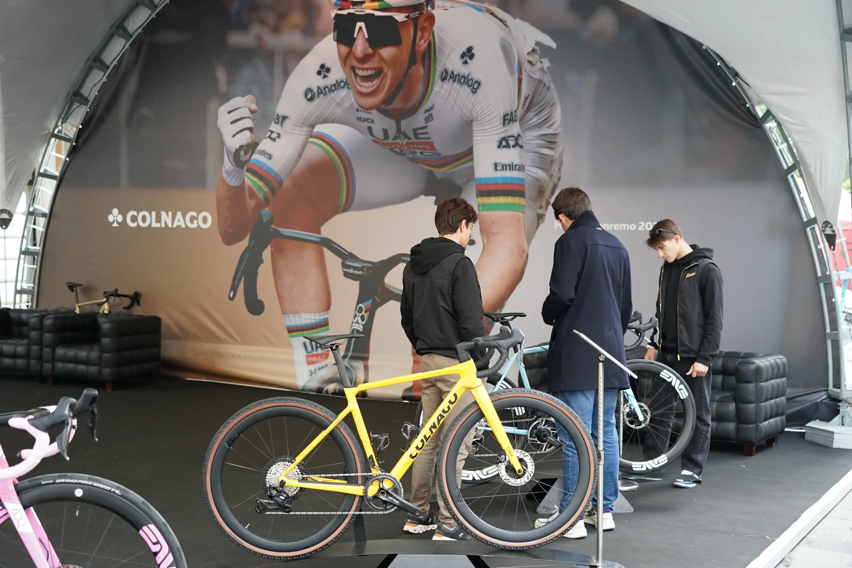 BRESCIA SPORT CICLISMO DESENZANO DEL GARDA COLNAGO CYCLING FESTIVAL 2026 GRANFONDO E MEDIOFONDO NELLA FOTO AREA EXPO 12-04-2026 perteghella@newreporter