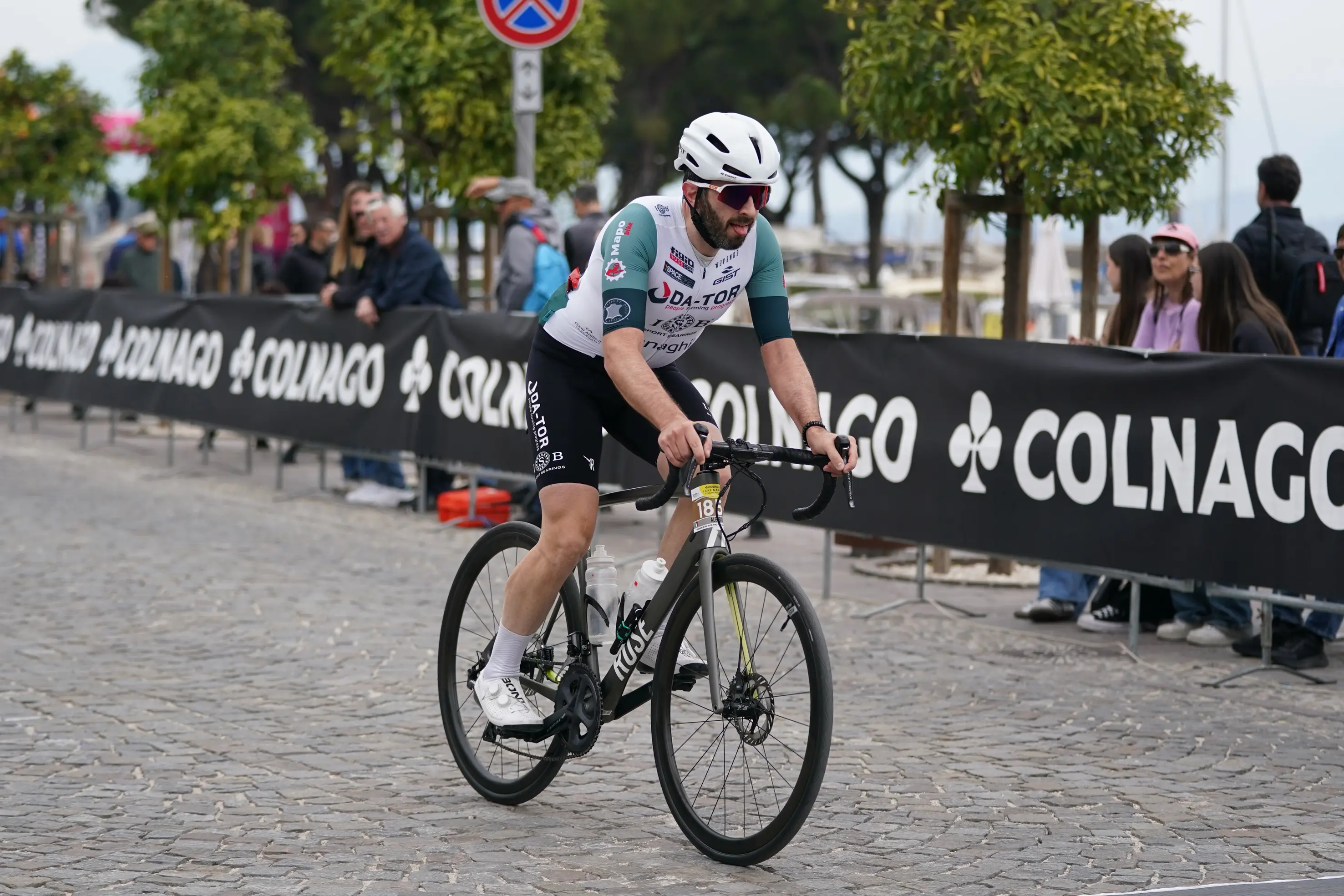 BRESCIA SPORT CICLISMO DESENZANO DEL GARDA COLNAGO CYCLING FESTIVAL 2026 GRANFONDO E MEDIOFONDO NELLA FOTO UN MOMENTO DELLA GARA 12-04-2026 perteghella@newreporter