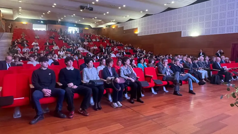 In UniBs l'incontro per accogliere i giovani e premiare gli iscritti storici - © www.giornaledibrescia.it