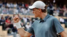 Sinner esulta a Montecarlo - Foto Epa/Sebastien Nogier © www.giornaledibrescia.it