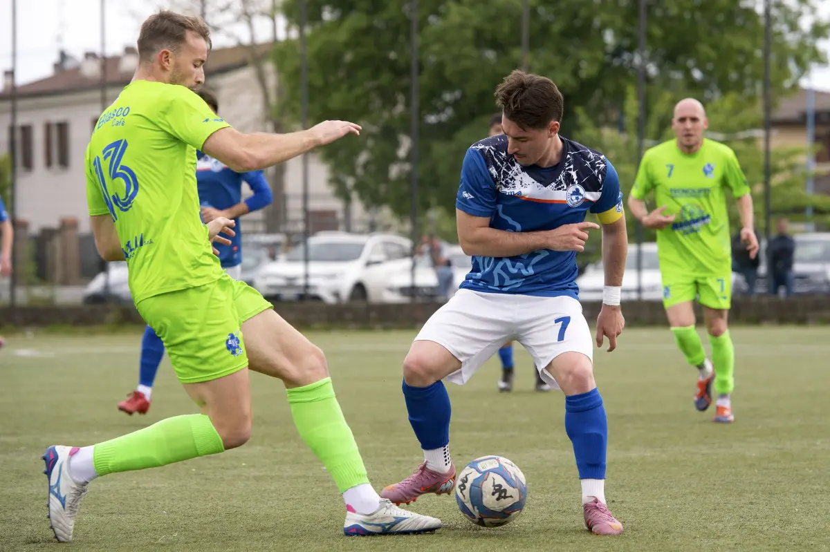 Prima categoria, gli scatti di Montirone-Sirmione Rovizza