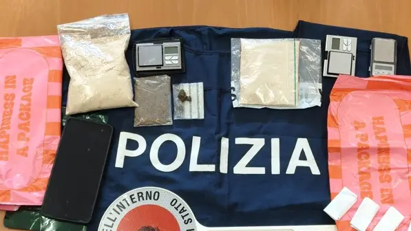 La sostanza sequestrata - © www.giornaledibrescia.it