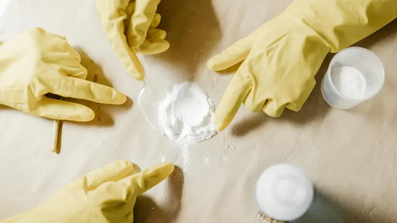 L'Mdpv si presenta spesso come polvere bianca o grigiastra