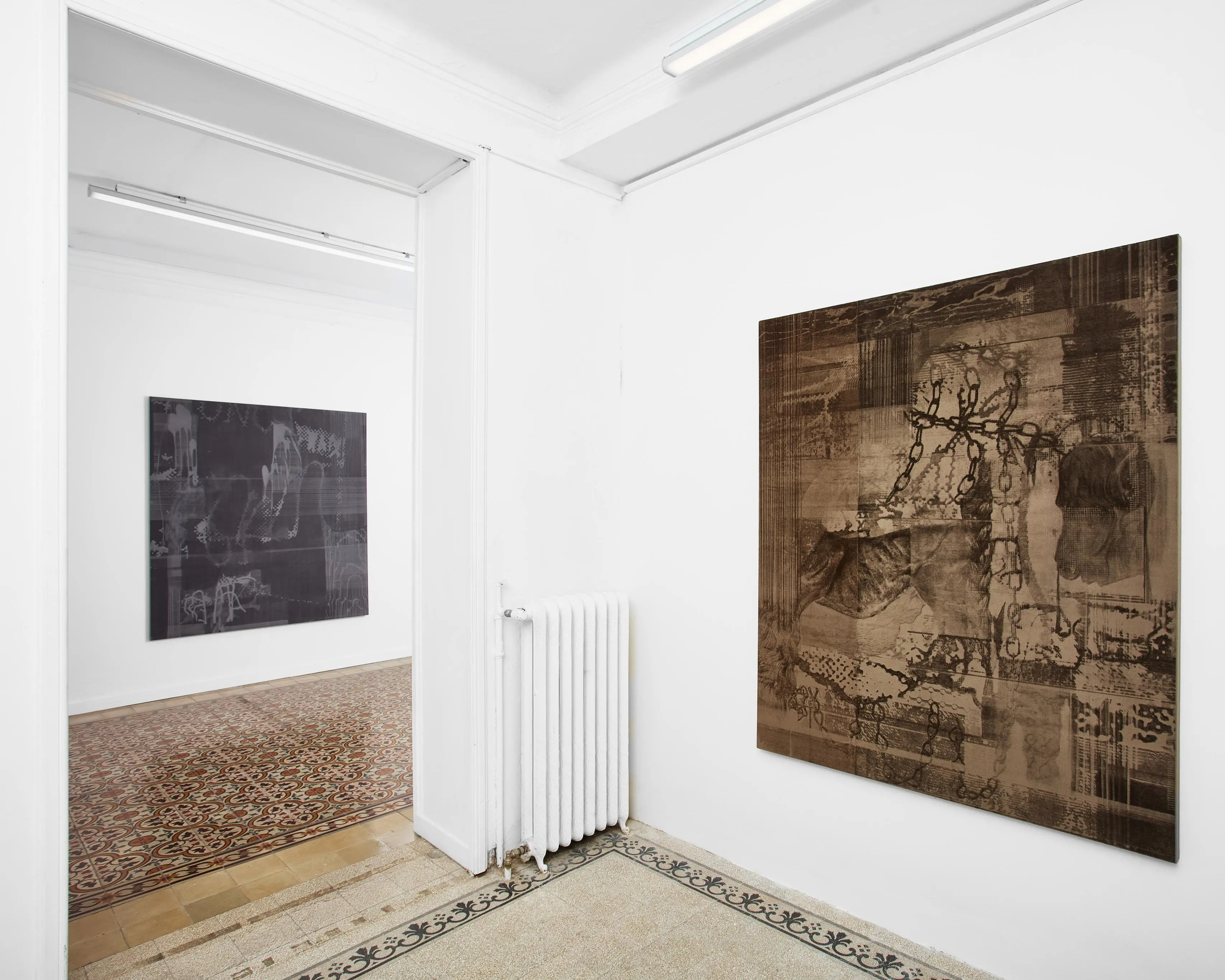 La mostra allestita negli spazi di The Address