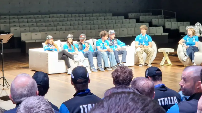 Giovanni Franzoni all'incontro organizzato dalla Fisi a Milano © www.giornaledibrescia.it