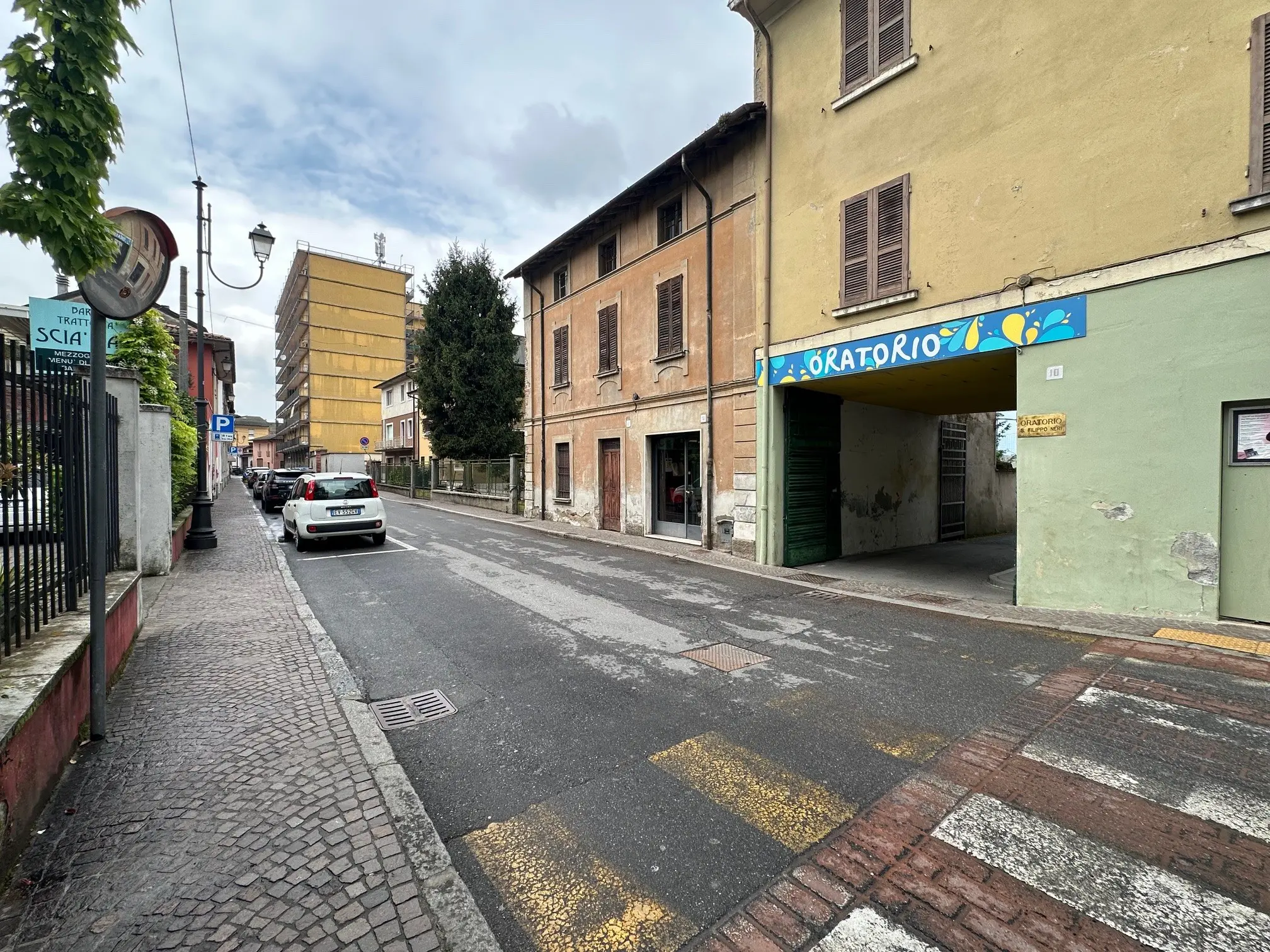 Manerbio, la zona intorno all'oratorio