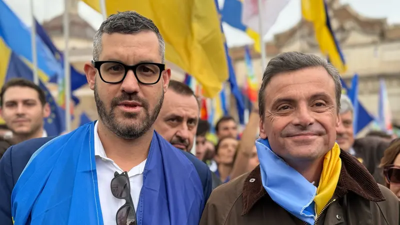 Fabrizio Benzoni e Carlo Calenda -  © www.giornaledibrescia.it