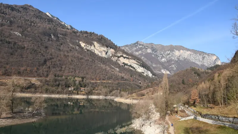 Specchio d’acqua: le dimensioni sono modeste, ma la bellezza notevole