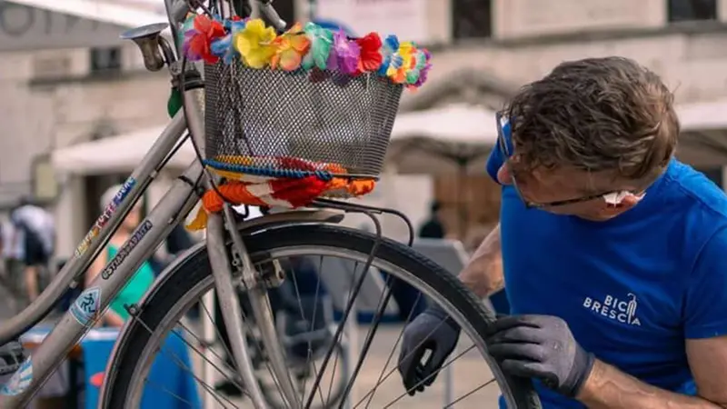 Molte attività in programma per la nuova edizione di Blu in Bici Brescia - Foto dal sito web Visit Brescia