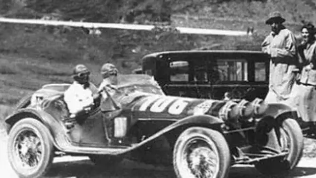 Baconino Borzacchini durante la Mille Miglia © www.giornaledibrescia.it