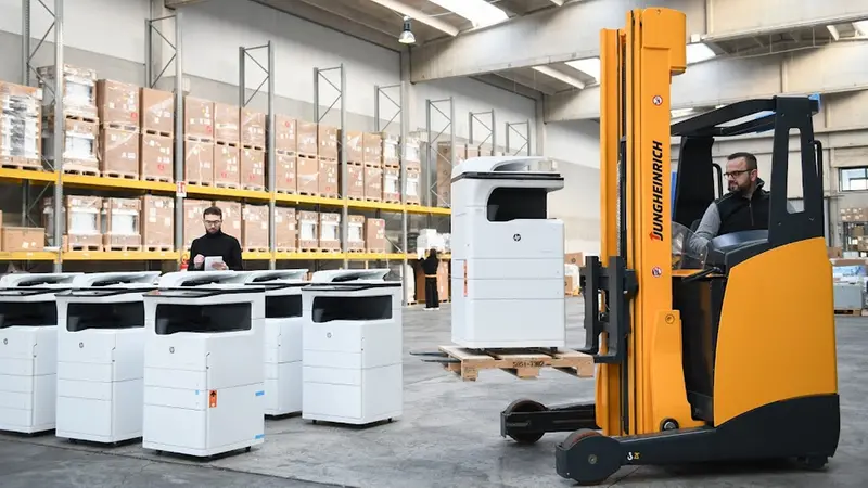 Un magazzino di Giustacchini tech to rent