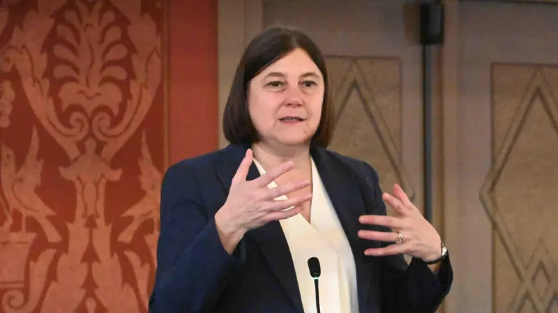 La rettrice Elena Beccalli