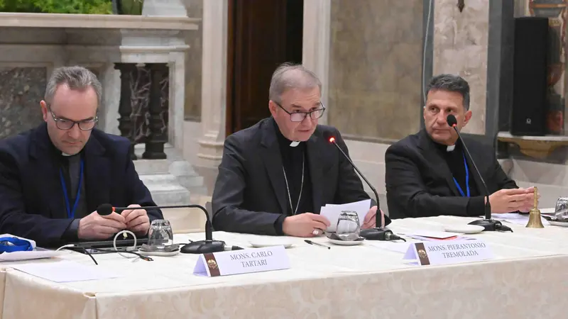 Mons. Tartarri, il vescovo Temolada e il vicario generale mons. Gelmini