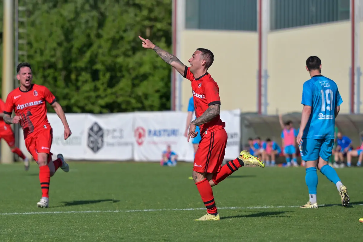 Eccellenza, Pavonese-Castellana 3-2