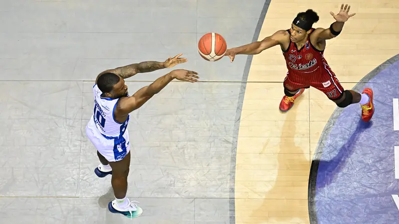 Jason Burnell - Foto Ciamillo-Castoria