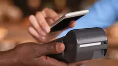 Il 30 aprile è l'ultimo giorno utile per completare il collegamento Pos - © www.giornaledibrescia.it