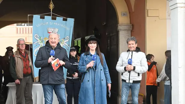 PRALBOINO IN PIAZZA CON NOI REDAZIONE PROVINCIA 19-04-2026 GABRIELE STRADA NEW EDEN GROUP 