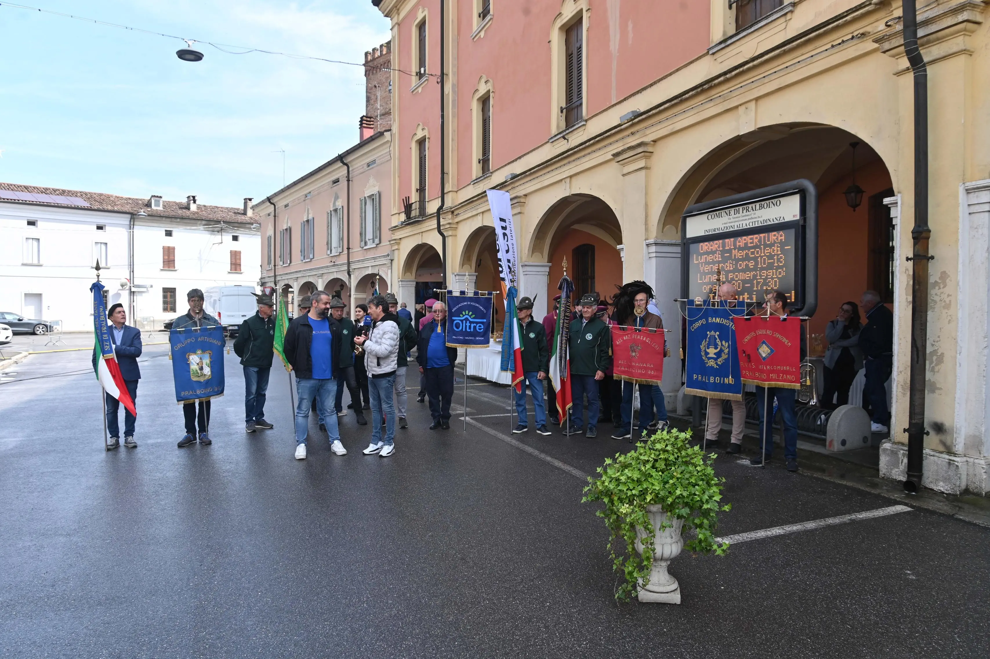 PRALBOINO IN PIAZZA CON NOI REDAZIONE PROVINCIA 19-04-2026 GABRIELE STRADA NEW EDEN GROUP 