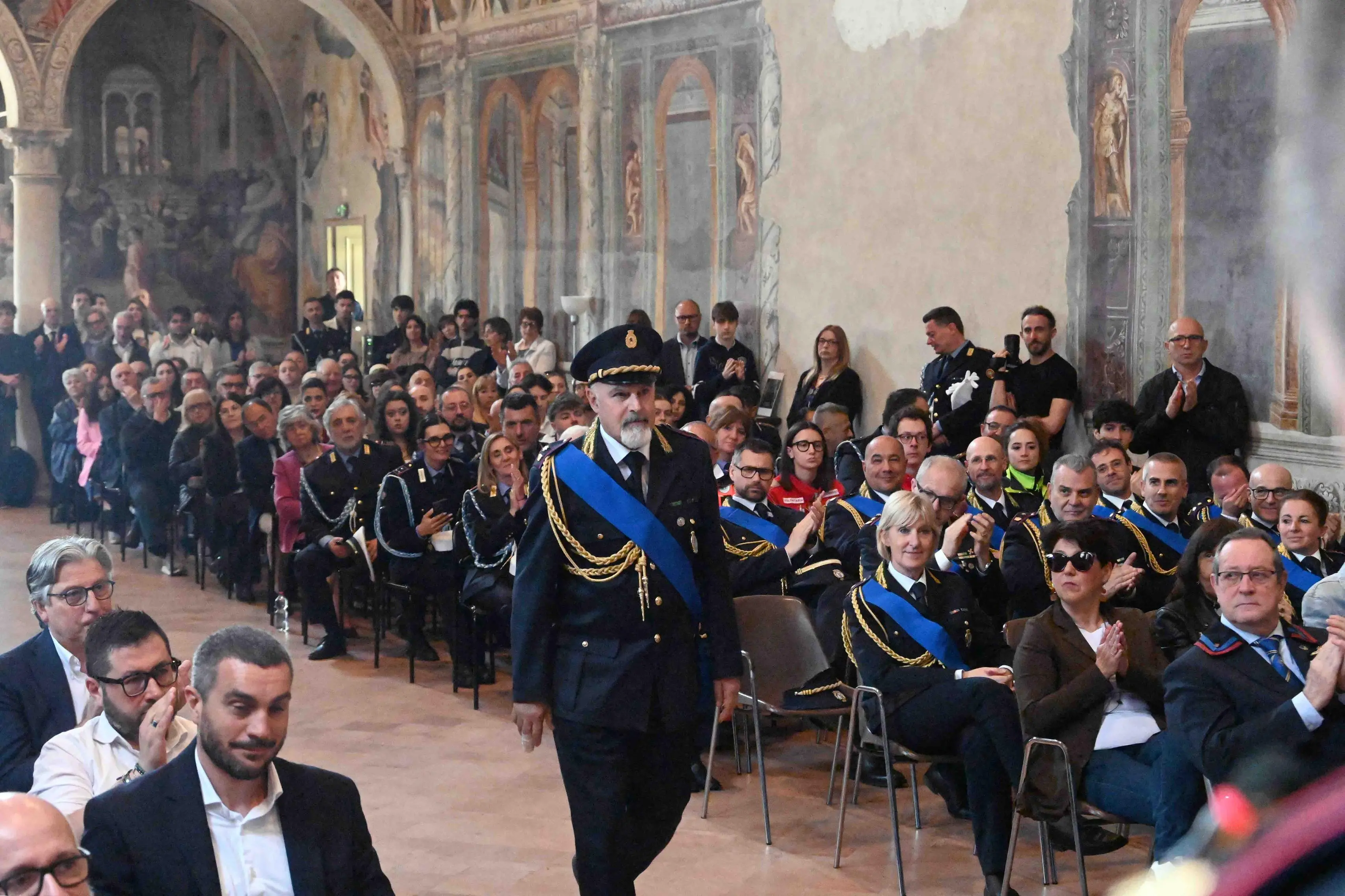 La cerimonia della Polizia Locale in San Cristo a Brescia