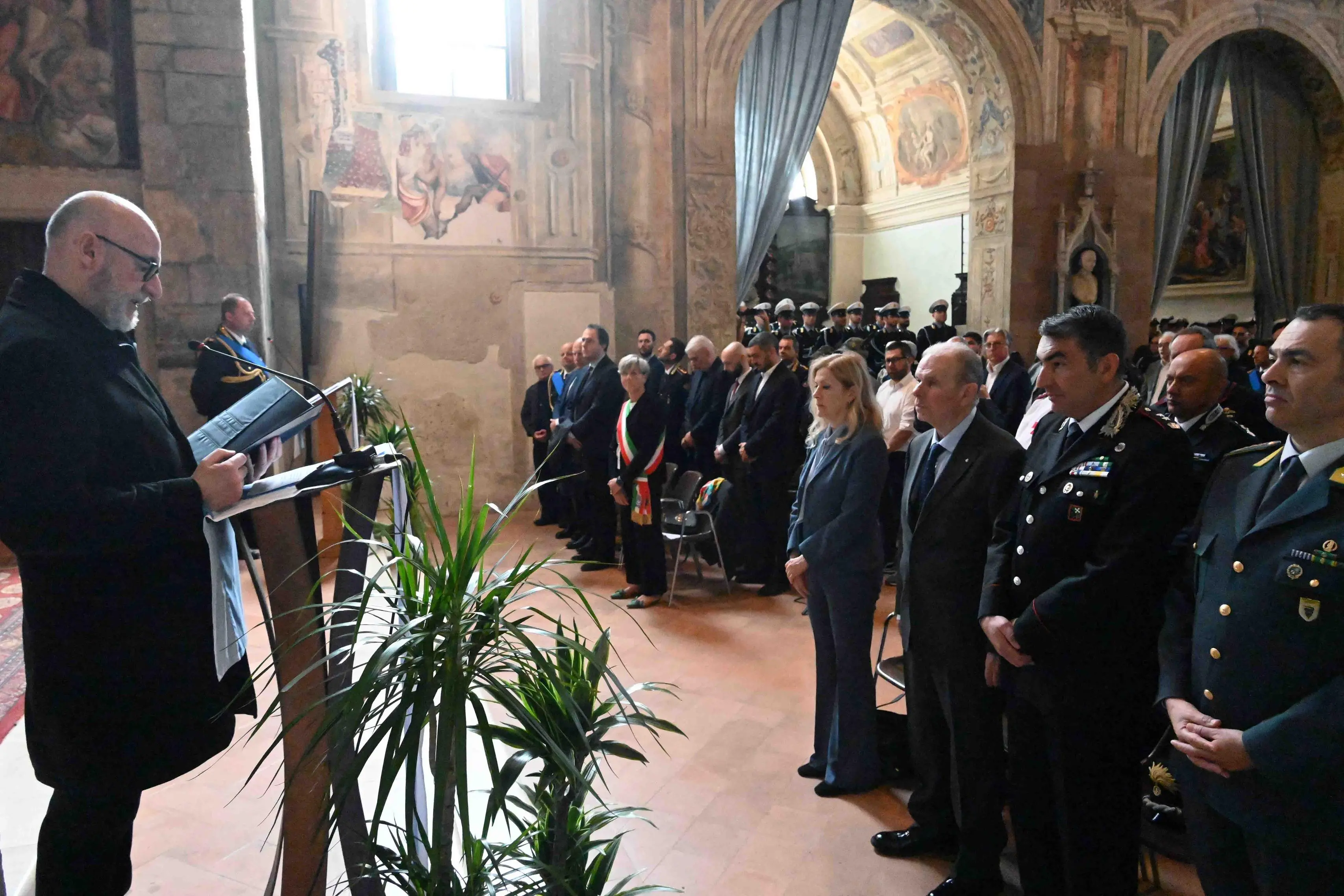 La cerimonia della Polizia Locale in San Cristo a Brescia