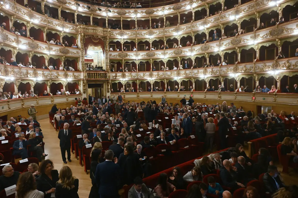 «Un caso raro», lo spettacolo di Geracitano al Grande