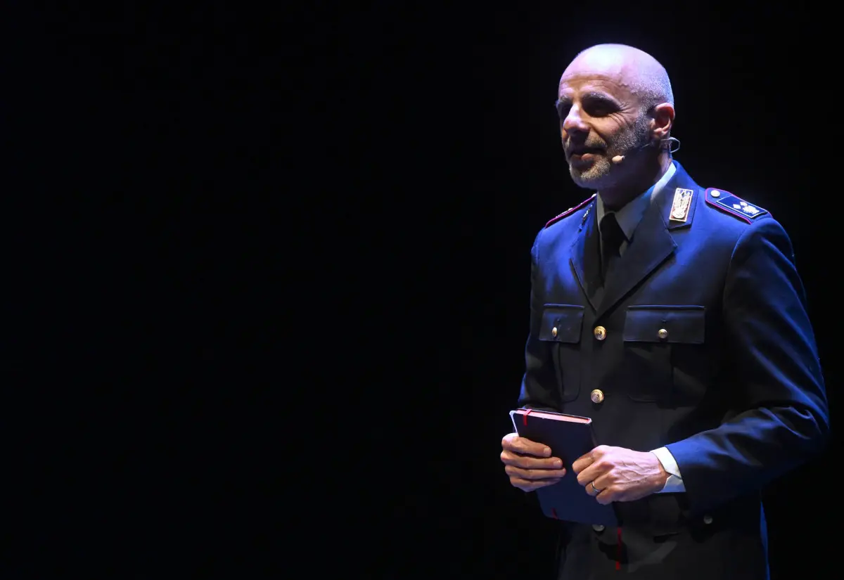 «Un caso raro», lo spettacolo di Geracitano al Grande