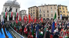 Una manifestazione passata per il 25 aprile in piazza Loggia - Foto Gabriele Strada Neg © www.giornaledibrescia.it