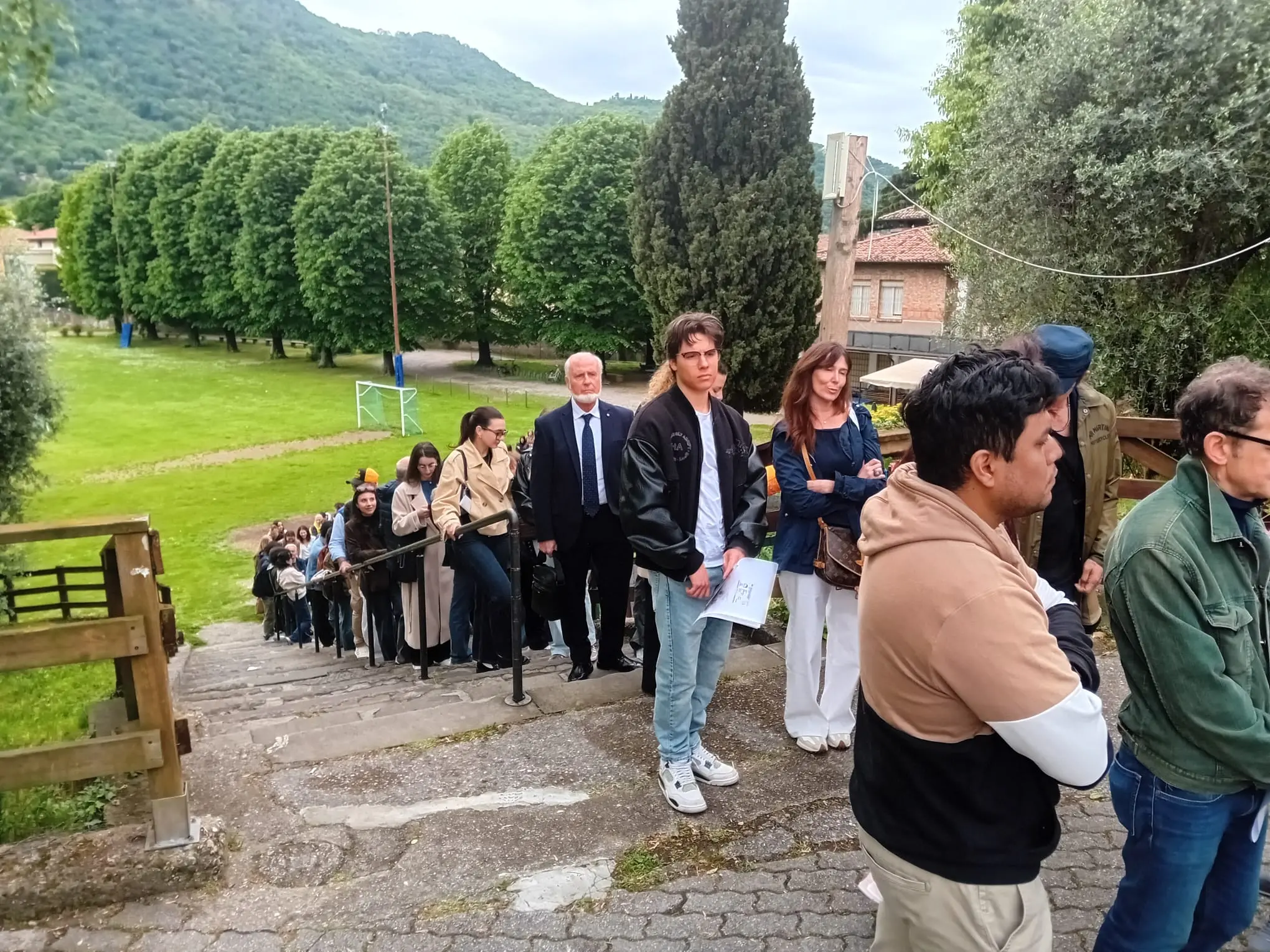 Il casting per il film Netflix sul lago d’Iseo