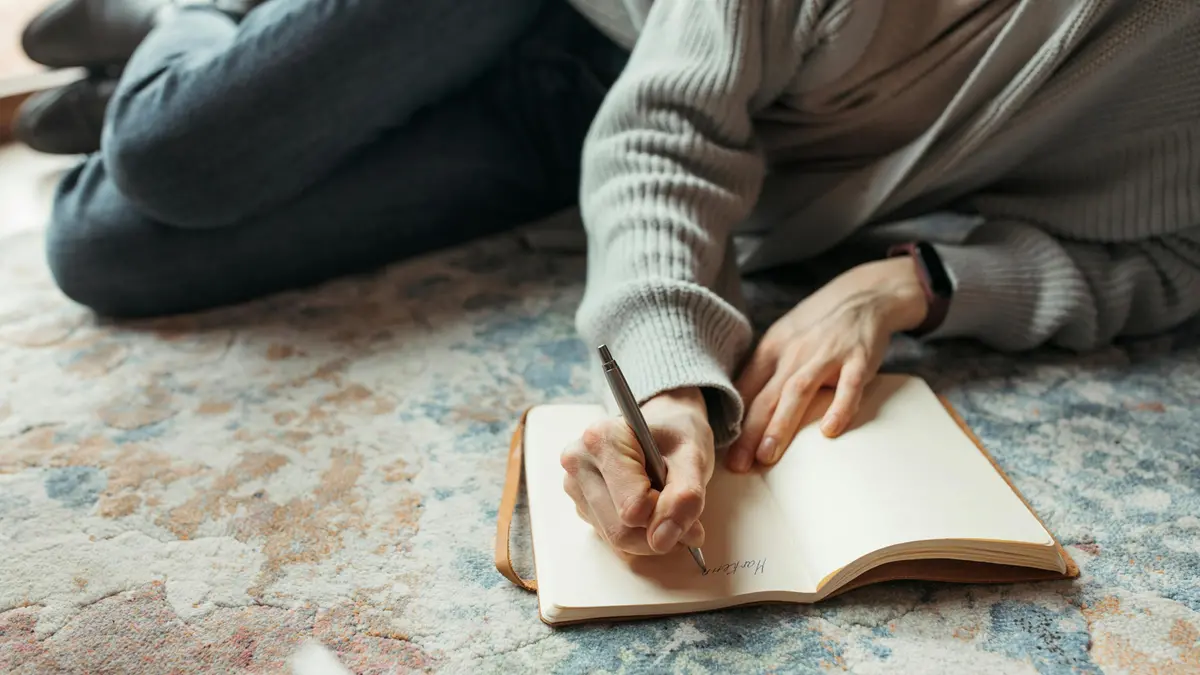 Il journaling è l'abitudine di scrivere un diario