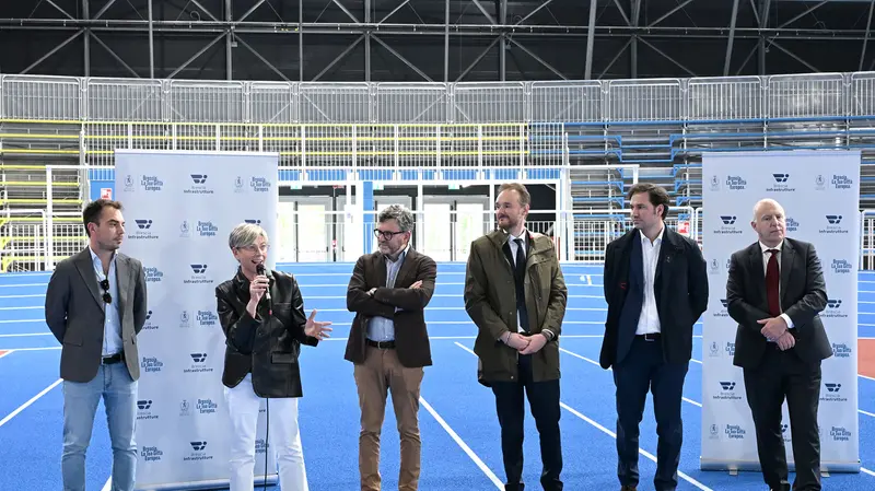 La sindaca Laura Castelletti al microfono durante la presentazione - Ufficio stampa Comune di Brescia © www.giornaledibrescia.it