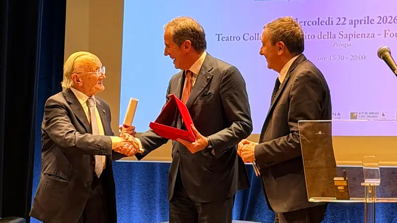 A Perugia, la consegna del premio a Giovanni Gorno Tempini