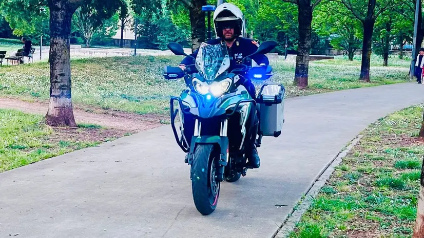 I controlli nelle aree verdi di Rezzato - © www.giornaledibrescia.it