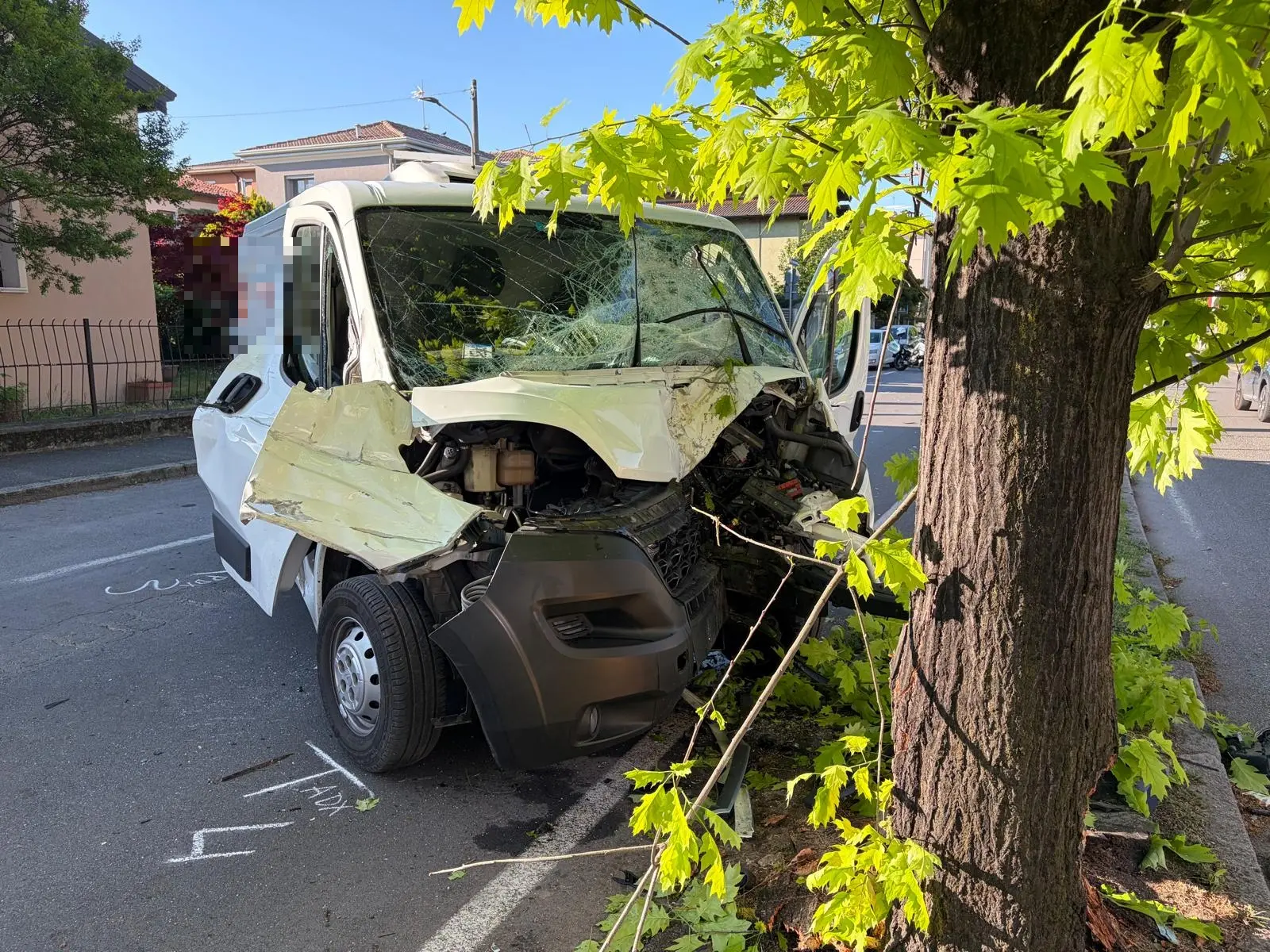 L'incidente mortale in via della Chiesa a Urago Mella