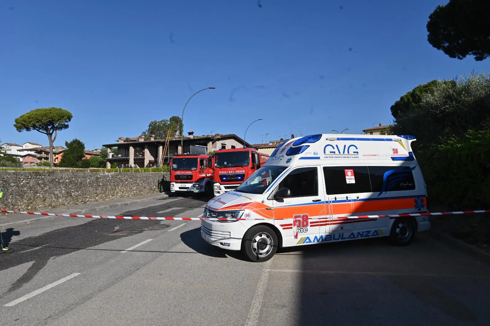 Moniga del Garda, incendio in un appartamento